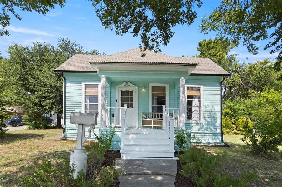 Property photo for 408 S College Street, McKinney, TX
