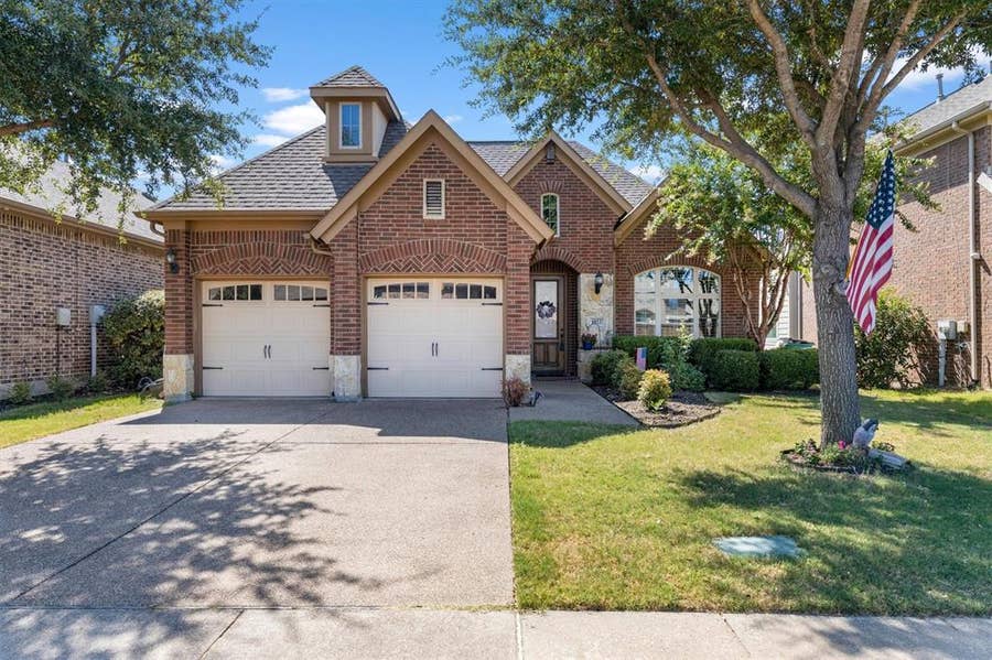 Property photo for 1022 Edgefield Lane, Forney, TX