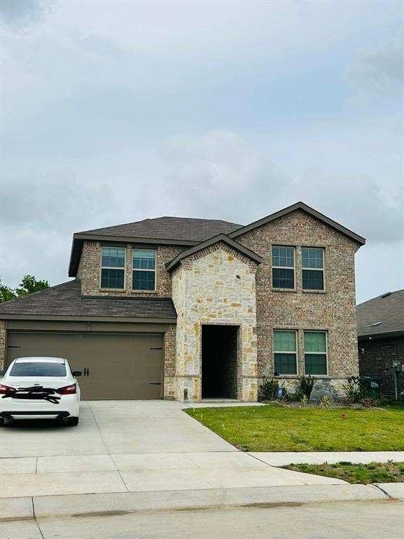Property photo for 2117 Rustling Oaks Drive, Denton, TX