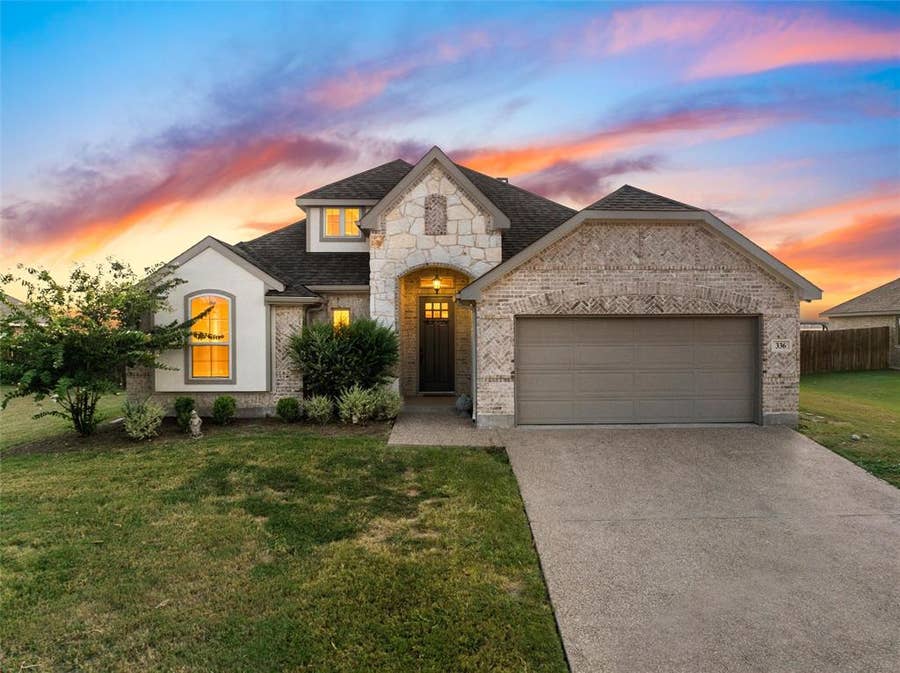 Property photo for 336 Oak Meadow Trail, Waco, TX