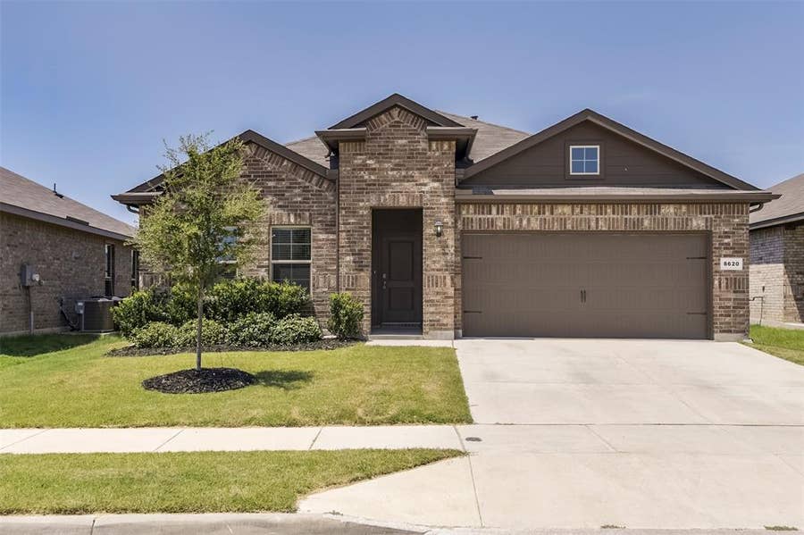 Property photo for 8620 High Hill Drive, Fort Worth, TX