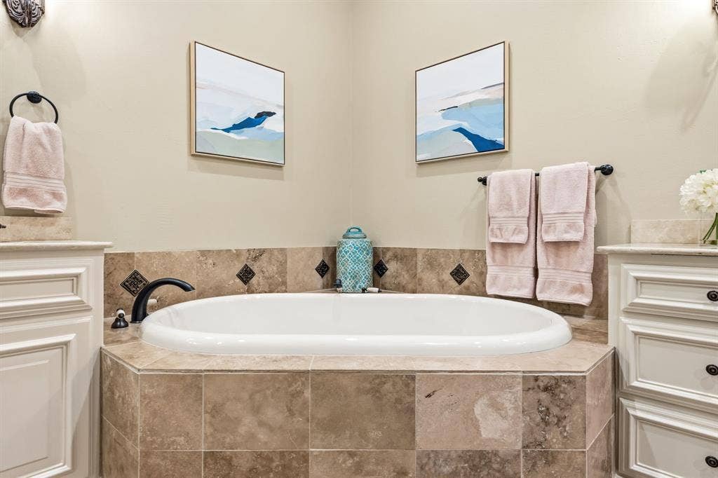 7635 Bryn Mawr Drive, Dallas, TX 75225 7635 Bryn Mawr Drive, Dallas, TX 75225
