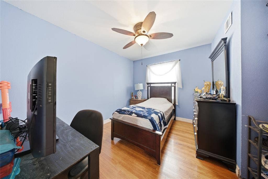 3708 Matador Drive, Dallas, TX 75220 3708 Matador Drive, Dallas, TX 75220