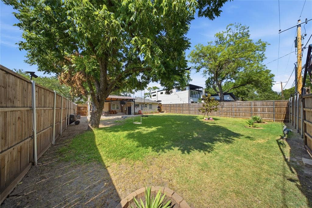 3708 Matador Drive, Dallas, TX 75220 3708 Matador Drive, Dallas, TX 75220