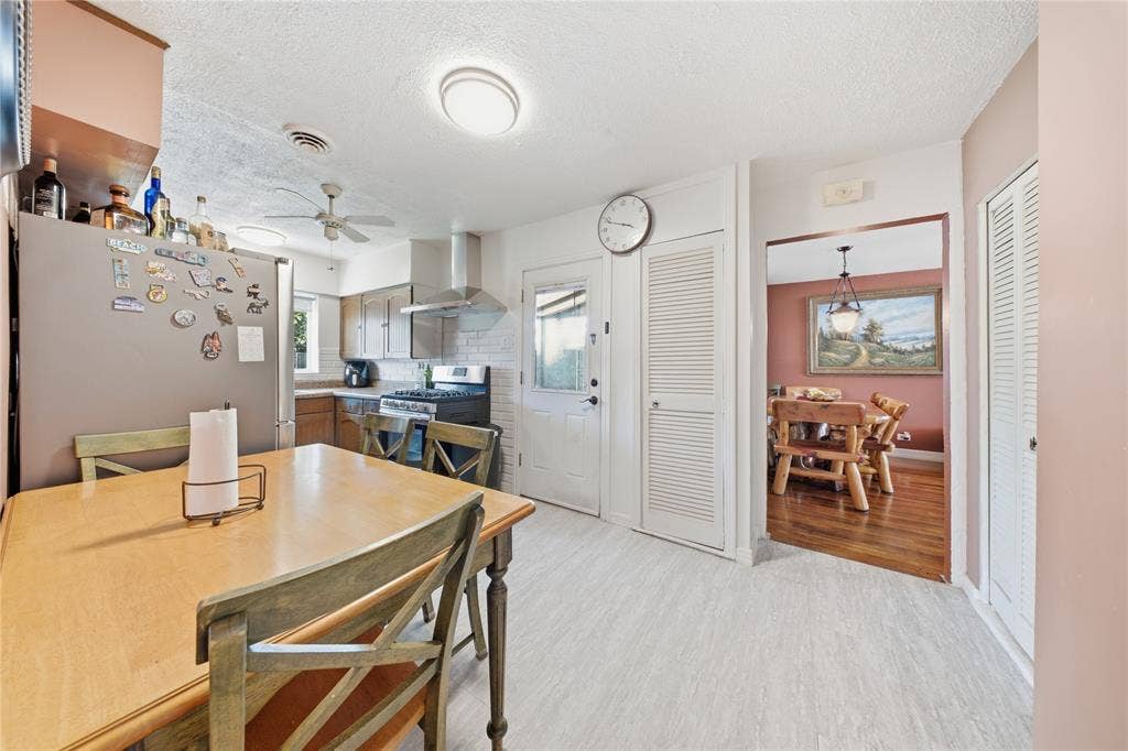 3708 Matador Drive, Dallas, TX 75220 3708 Matador Drive, Dallas, TX 75220
