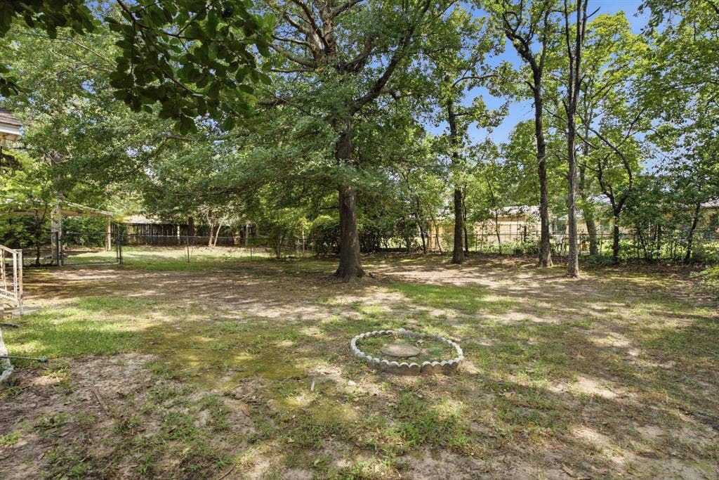 3327 Craftdale Drive, Tyler, TX 75701 3327 Craftdale Drive, Tyler, TX 75701