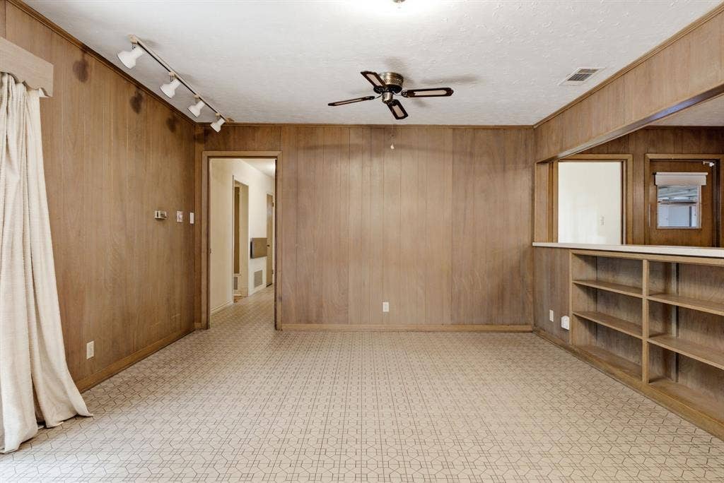3327 Craftdale Drive, Tyler, TX 75701 3327 Craftdale Drive, Tyler, TX 75701