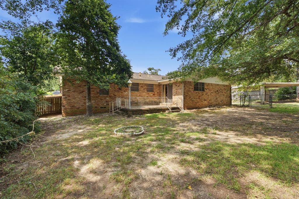 3327 Craftdale Drive, Tyler, TX 75701 3327 Craftdale Drive, Tyler, TX 75701