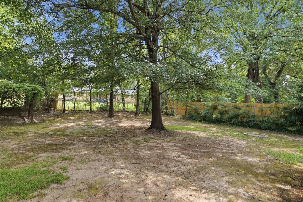 3327 Craftdale Drive, Tyler, TX 75701 3327 Craftdale Drive, Tyler, TX 75701