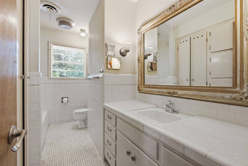 3327 Craftdale Drive, Tyler, TX 75701 3327 Craftdale Drive, Tyler, TX 75701