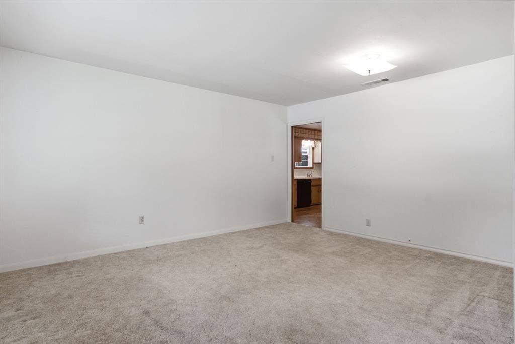 3327 Craftdale Drive, Tyler, TX 75701 3327 Craftdale Drive, Tyler, TX 75701