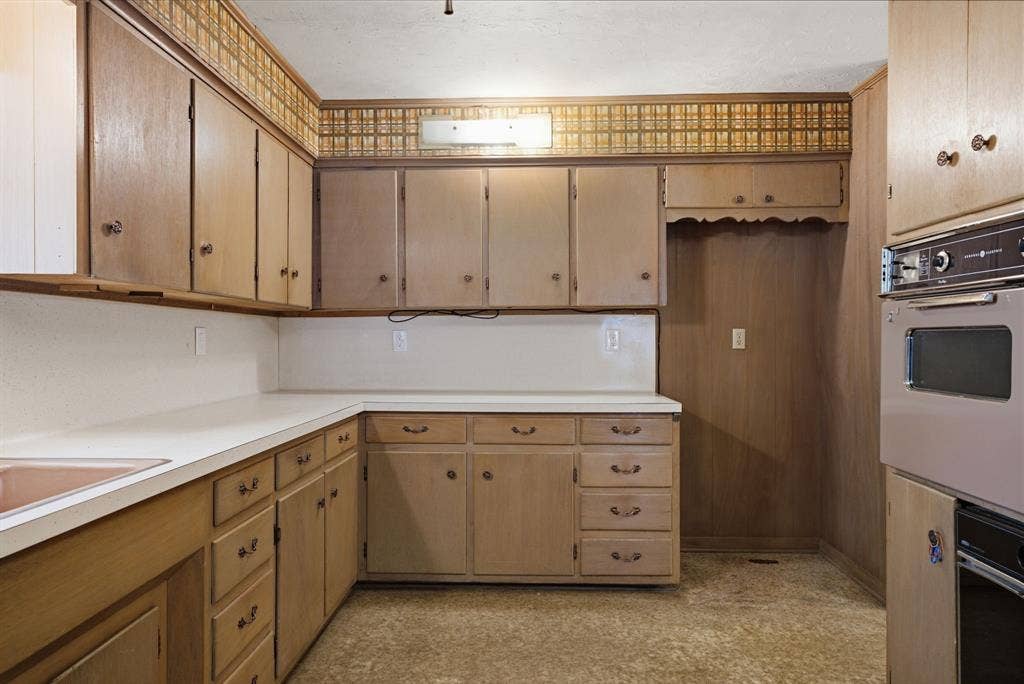 3327 Craftdale Drive, Tyler, TX 75701 3327 Craftdale Drive, Tyler, TX 75701