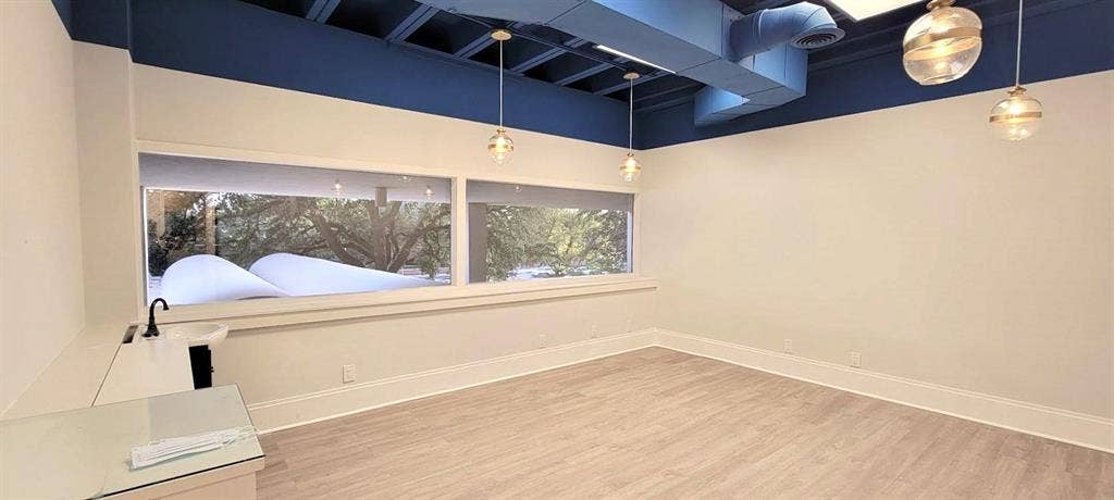 6211 W Northwest Highway, #C253 West Wing Unit, Dallas, TX 75225 6211 W Northwest Highway, #C253 West Wing Unit, Dallas, TX 75225