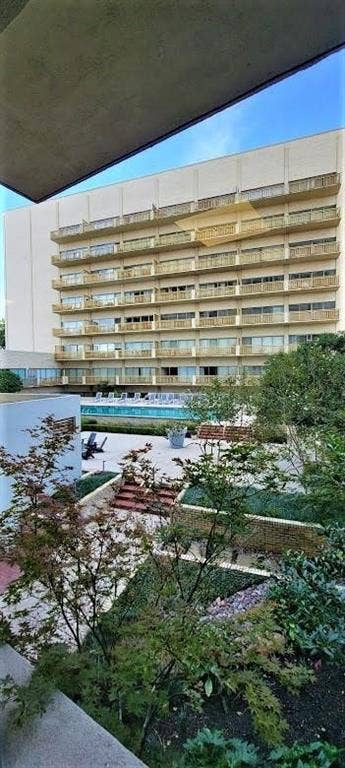 6211 W Northwest Highway, #C253 West Wing Unit, Dallas, TX 75225 6211 W Northwest Highway, #C253 West Wing Unit, Dallas, TX 75225