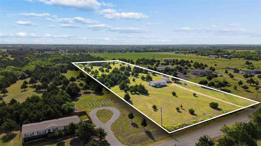 Property photo for 11920 County Road 670, Blue Ridge, TX