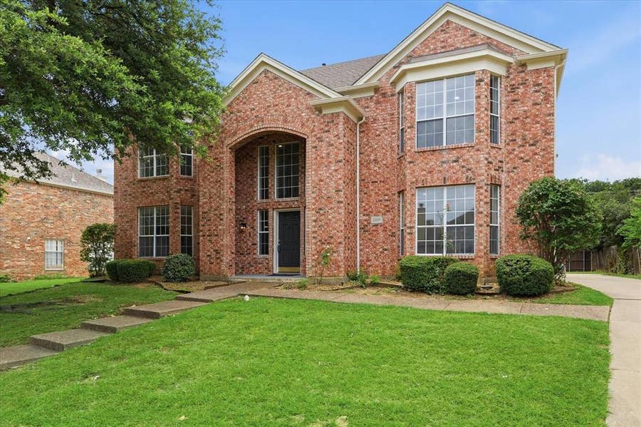 Property photo for 2209 Everglade Court, Carrollton, TX