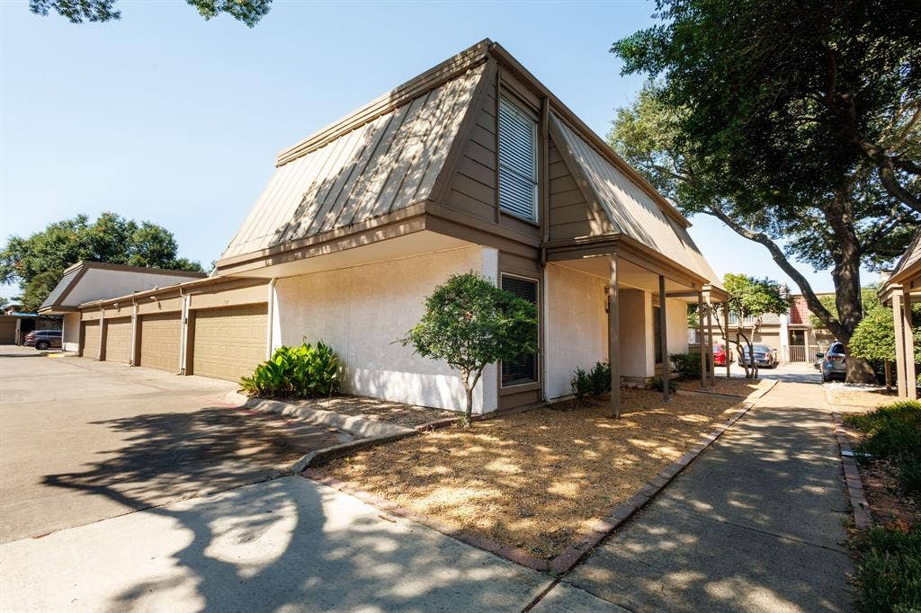 1714 Place One Lane, Garland, TX 75042 1714 Place One Lane, Garland, TX 75042