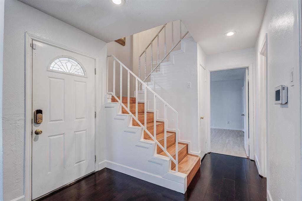 1714 Place One Lane, Garland, TX 75042 1714 Place One Lane, Garland, TX 75042
