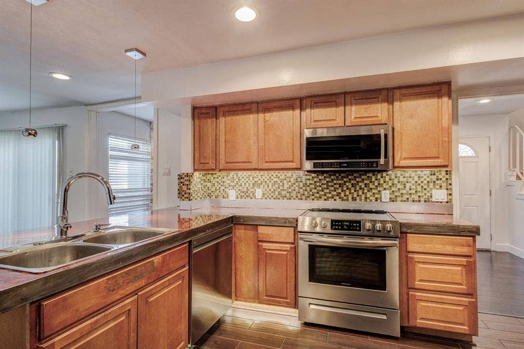 1714 Place One Lane, Garland, TX 75042 1714 Place One Lane, Garland, TX 75042