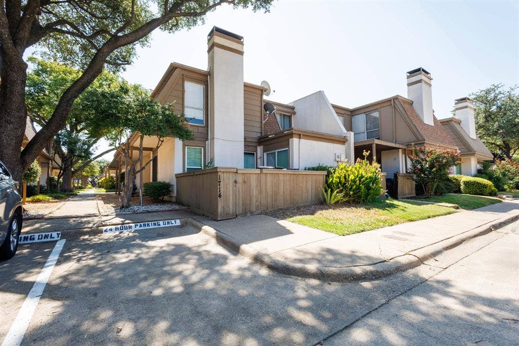 1714 Place One Lane, Garland, TX 75042 1714 Place One Lane, Garland, TX 75042