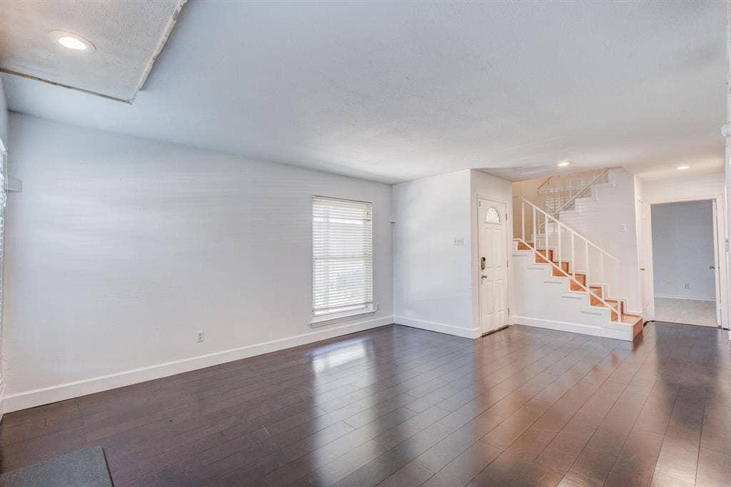 1714 Place One Lane, Garland, TX 75042 1714 Place One Lane, Garland, TX 75042