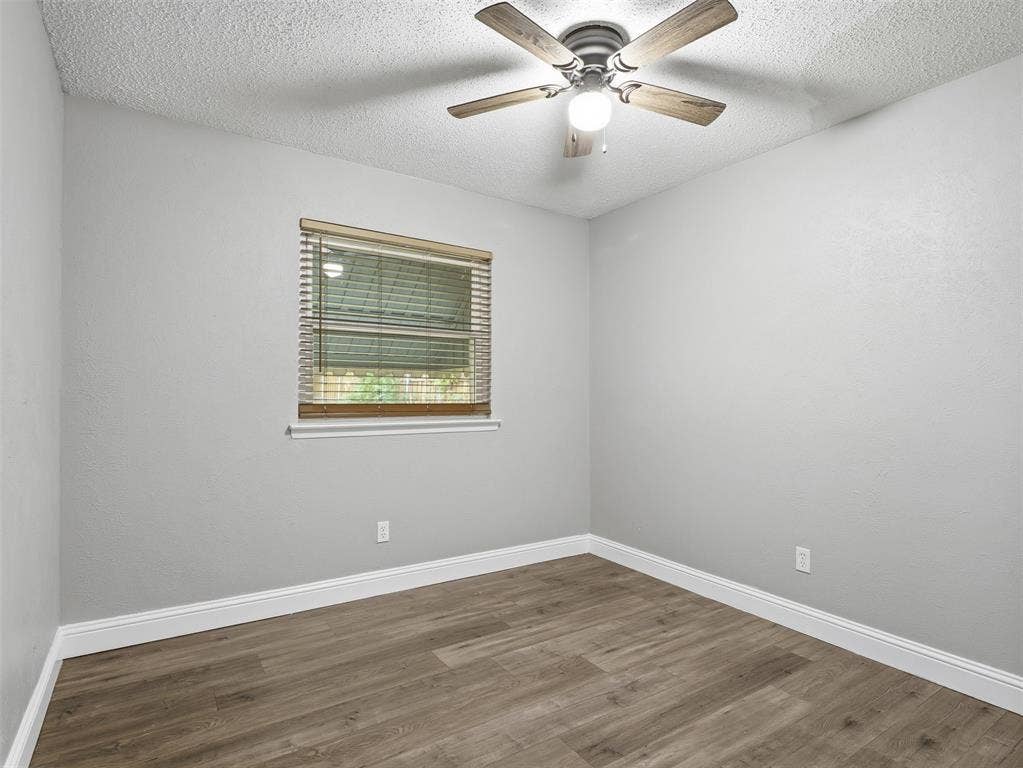 114 Crestridge Drive, Hutchins, TX 75141