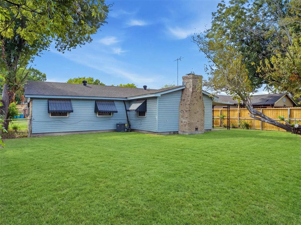 114 Crestridge Drive, Hutchins, TX 75141
