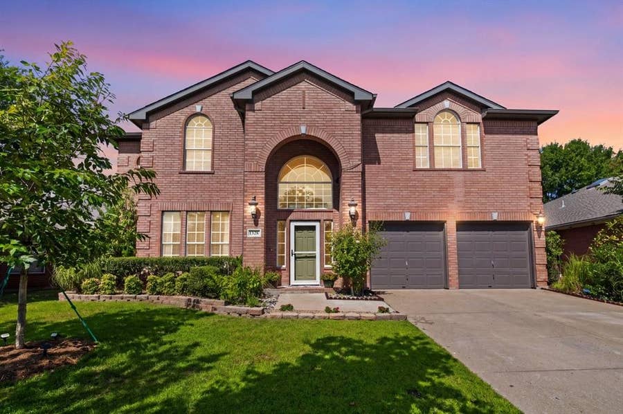 Property photo for 1328 Carriage Lane, Keller, TX