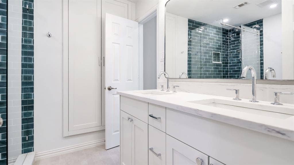 11890 Forge Drive, Frisco, TX 75035