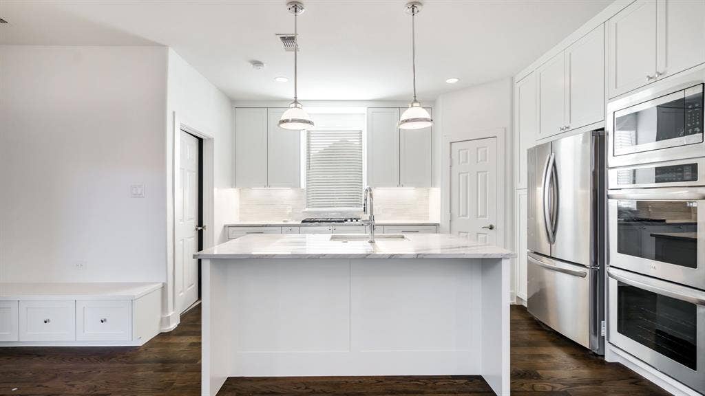 11890 Forge Drive, Frisco, TX 75035