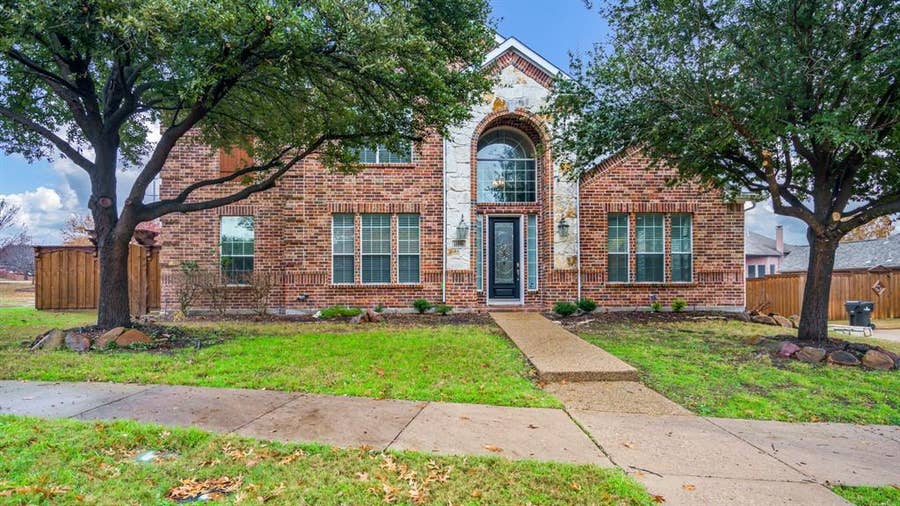 Property photo for 11890 Forge Drive, Frisco, TX
