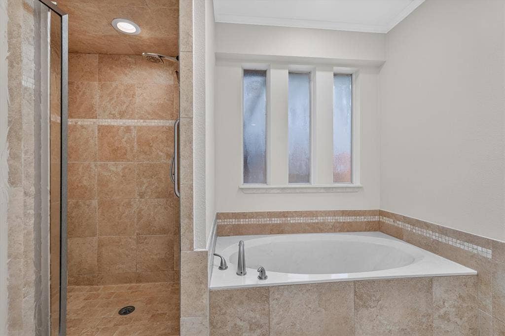 2132 Donna Drive, Plano, TX 75074 2132 Donna Drive, Plano, TX 75074