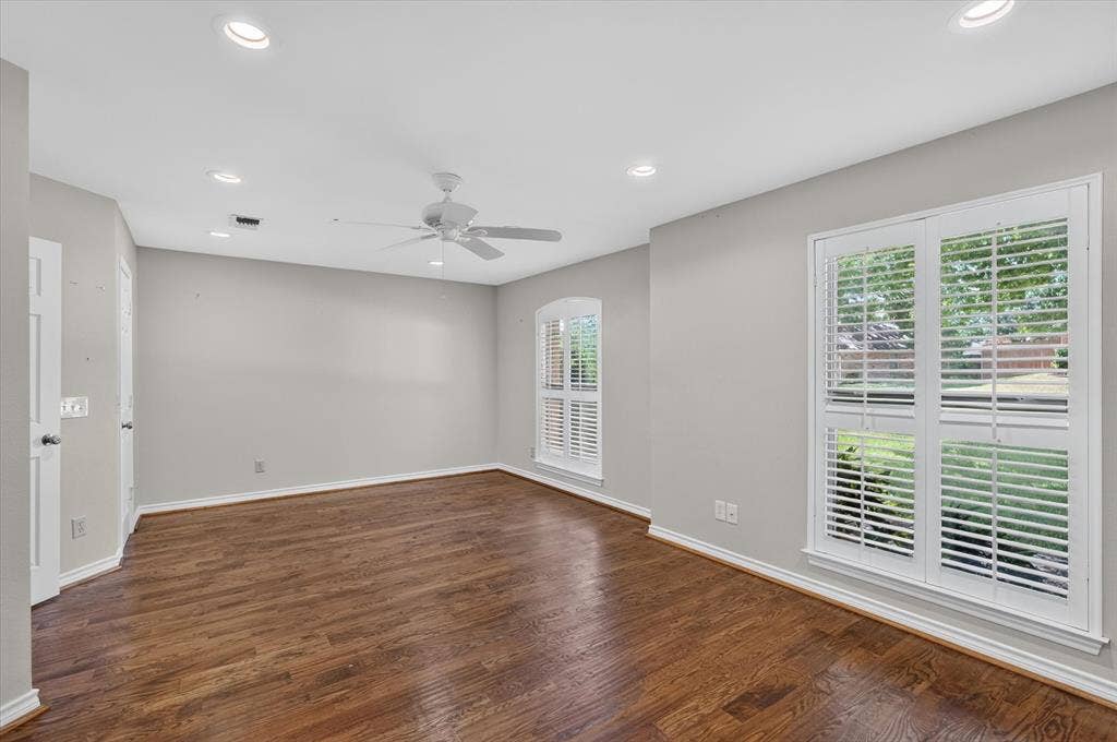 2132 Donna Drive, Plano, TX 75074 2132 Donna Drive, Plano, TX 75074