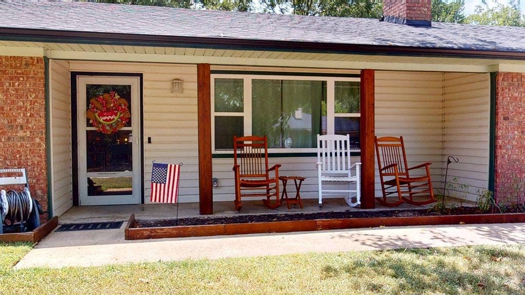 3308 Bogota Street, Athens, TX 75752 3308 Bogota Street, Athens, TX 75752