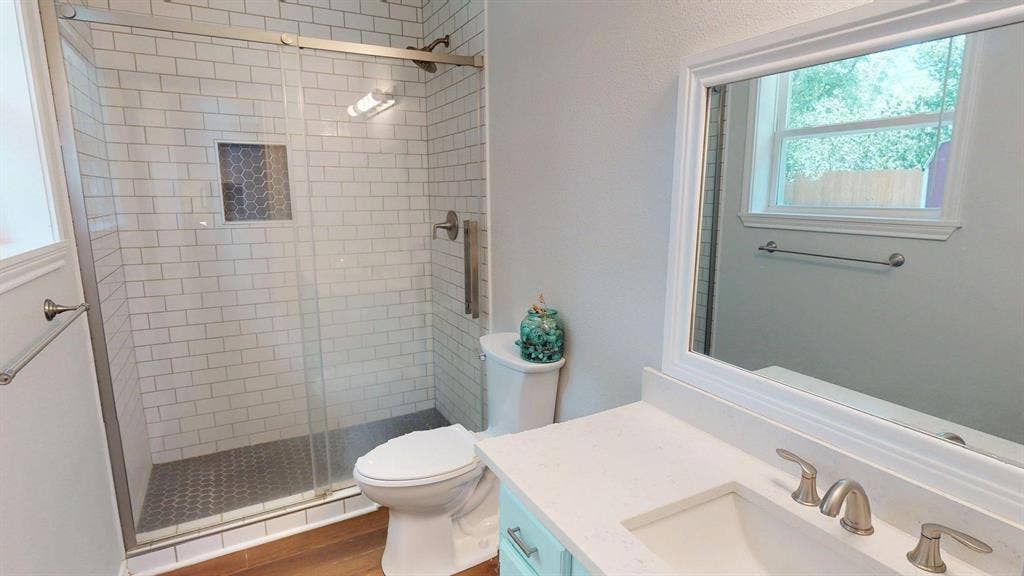 3308 Bogota Street, Athens, TX 75752 3308 Bogota Street, Athens, TX 75752