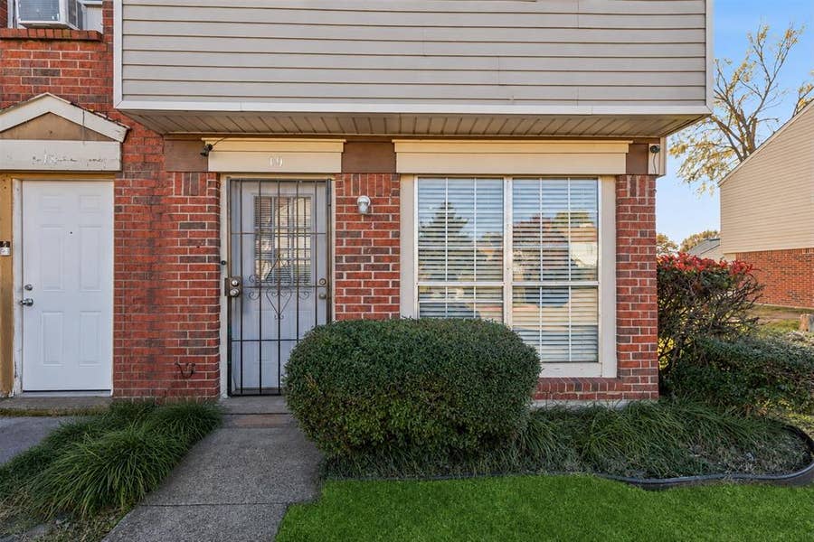 Property photo for 10500 Lake June Road, #J09, Dallas, TX