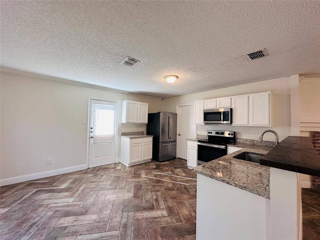 1418 Mill Branch Drive, Garland, TX 75040