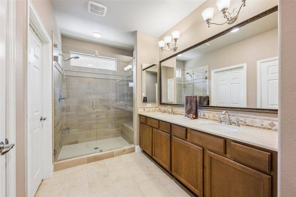 9905 Teakwood Avenue, Denton, TX 76207 9905 Teakwood Avenue, Denton, TX 76207