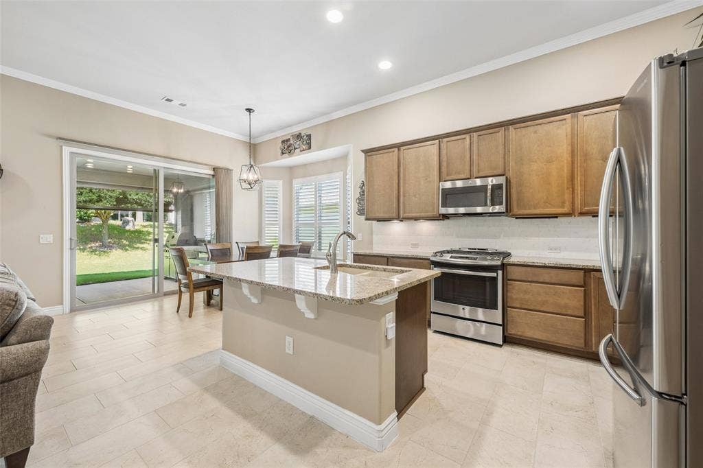 9905 Teakwood Avenue, Denton, TX 76207 9905 Teakwood Avenue, Denton, TX 76207