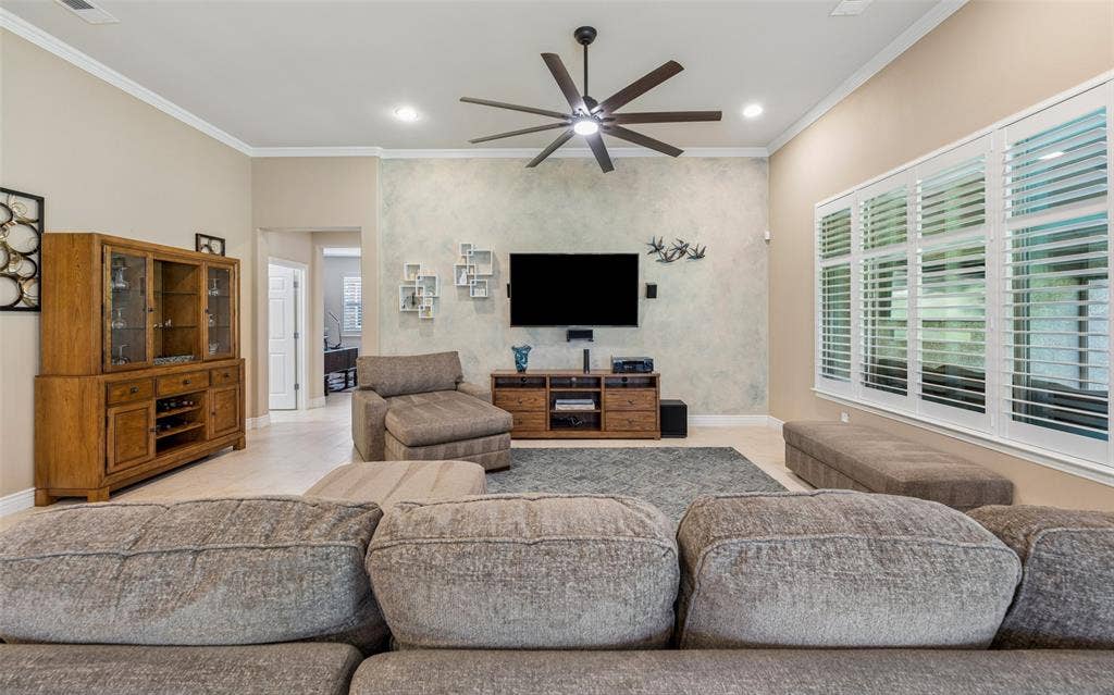 9905 Teakwood Avenue, Denton, TX 76207 9905 Teakwood Avenue, Denton, TX 76207