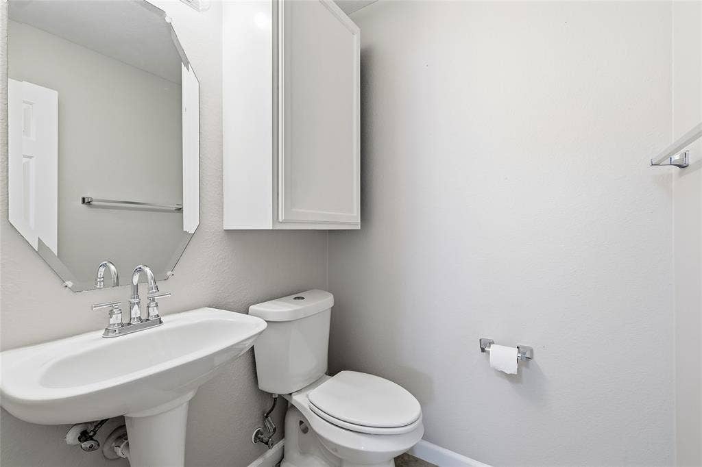 3520 Cattlebaron Drive, Fort Worth, TX 76262