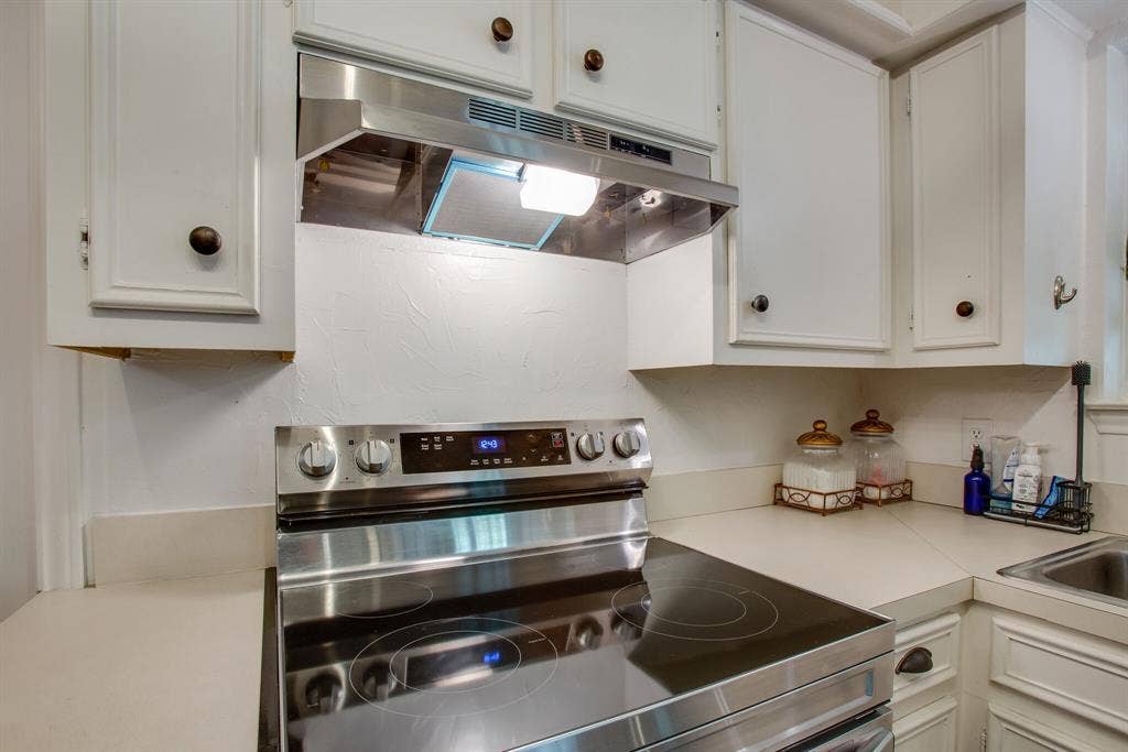 137 Oak Haven Drive, Gun Barrel City, TX 75156 137 Oak Haven Drive, Gun Barrel City, TX 75156