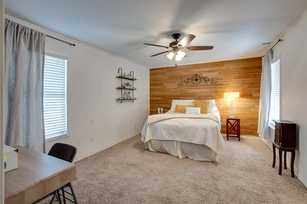 137 Oak Haven Drive, Gun Barrel City, TX 75156 137 Oak Haven Drive, Gun Barrel City, TX 75156