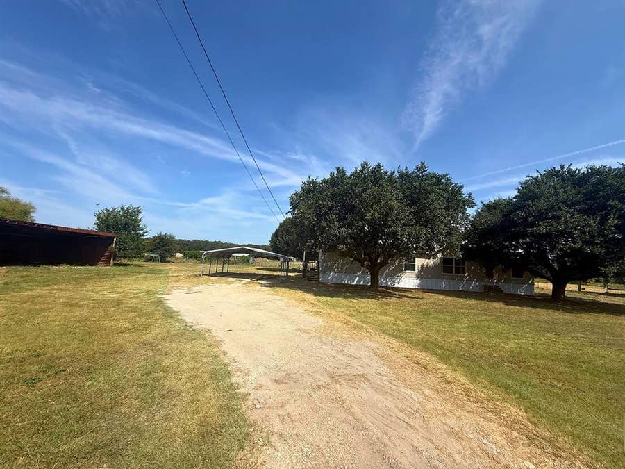 Property photo for 373 Wildbird Lane, Axtell, TX
