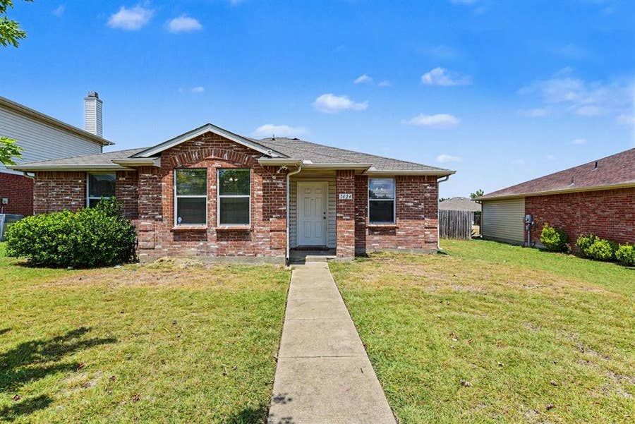Property photo for 1424 Junction Run, Mesquite, TX