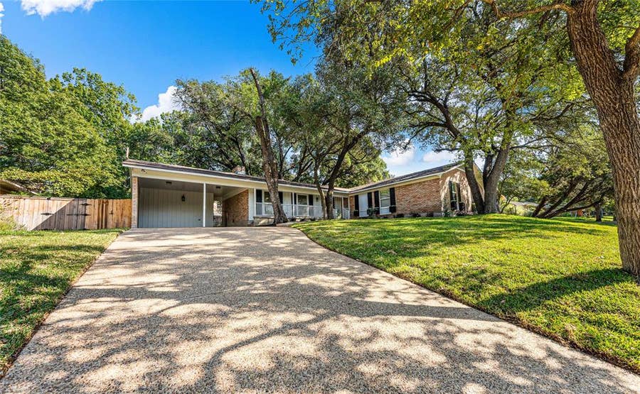 Property photo for 2901 Woodland Drive, Waco, TX