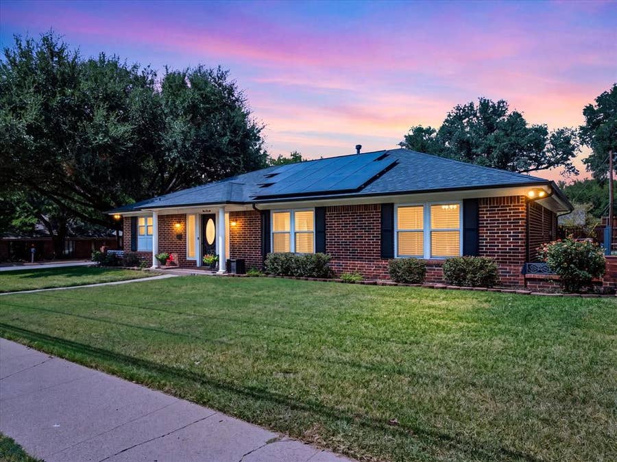 Property photo for 420 Cannon Drive, Hurst, TX