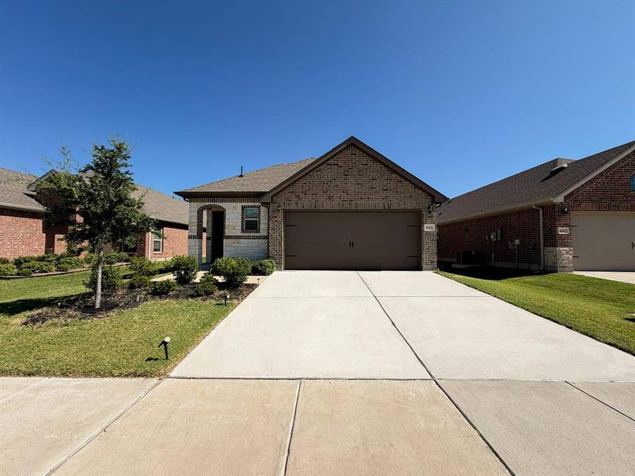 Property photo for 553 New Dawn Drive, Lavon, TX