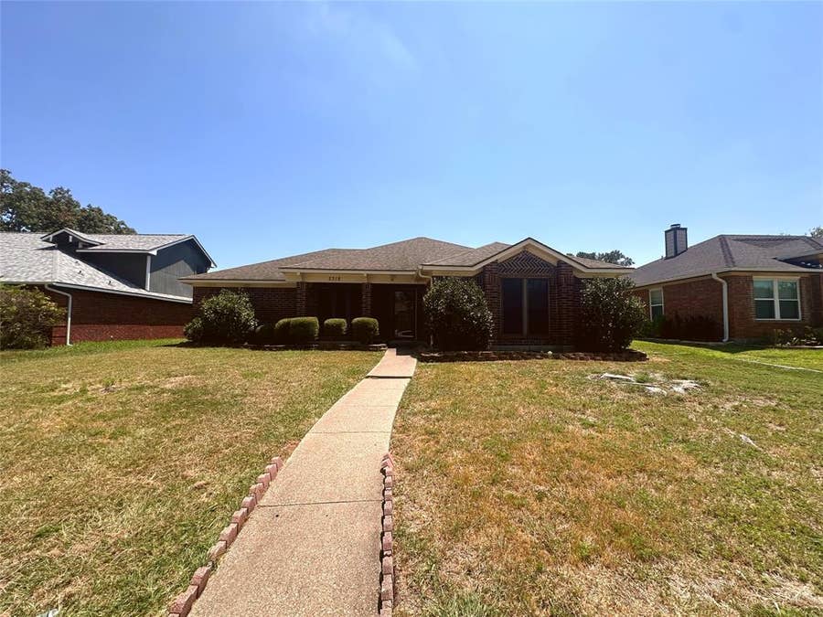 Property photo for 2318 Crystal Creek Lane, Garland, TX