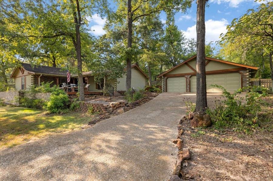 Property photo for 1603 Pineview Lane, Hideaway, TX
